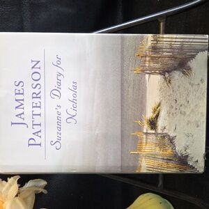 "Suzanne's Diary For Nicholas" By James Patterson